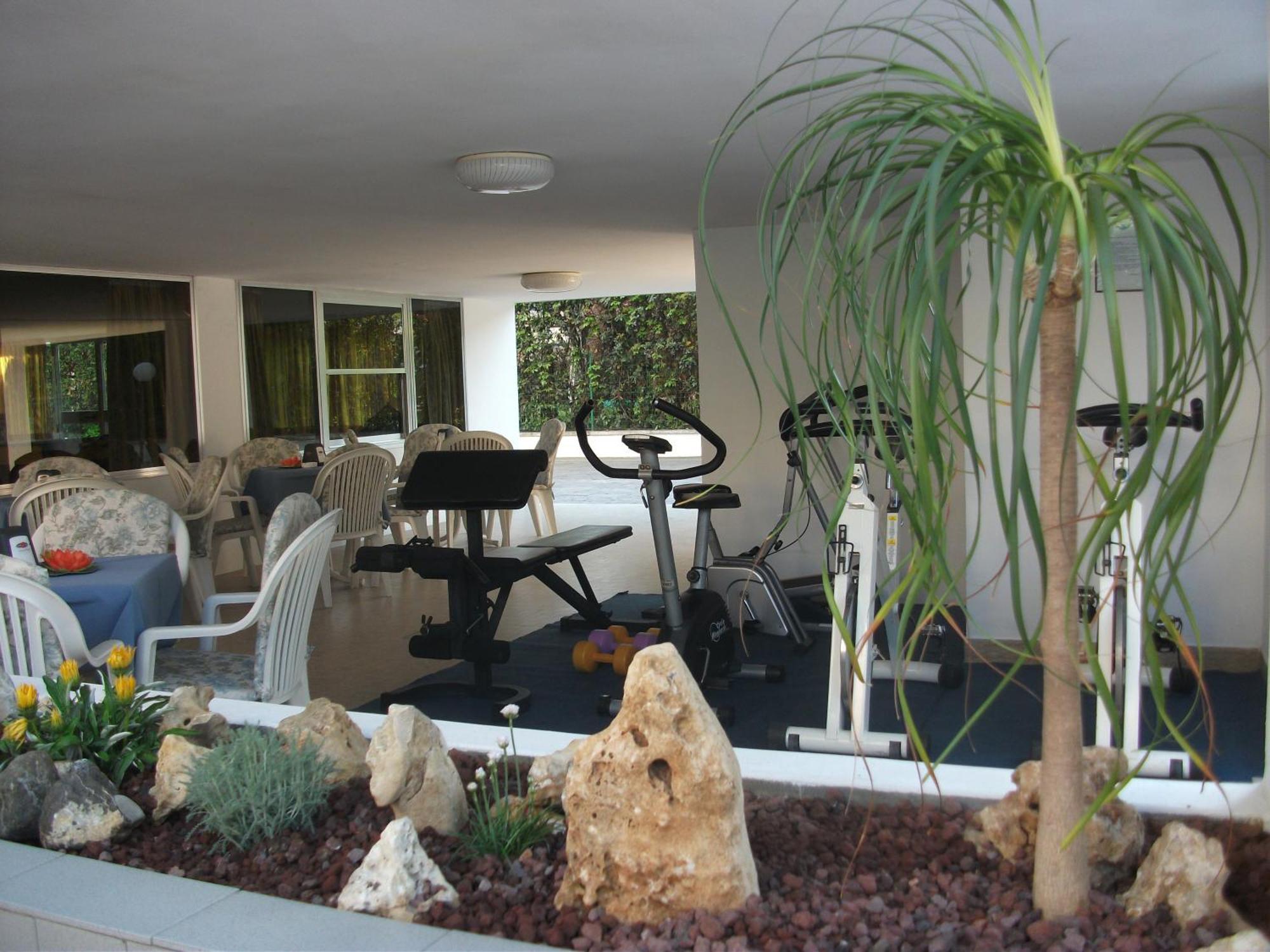 Hotel Kiss Cesenatico Εξωτερικό φωτογραφία